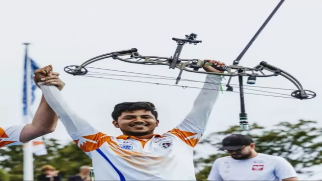 Became the first male archer to win