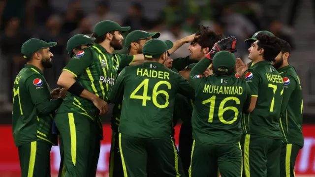 Can Pakistan still reach the semifinals of