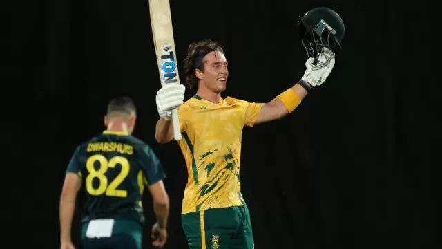 Dewald Brevis Unforgettable 125 vs Australia: See