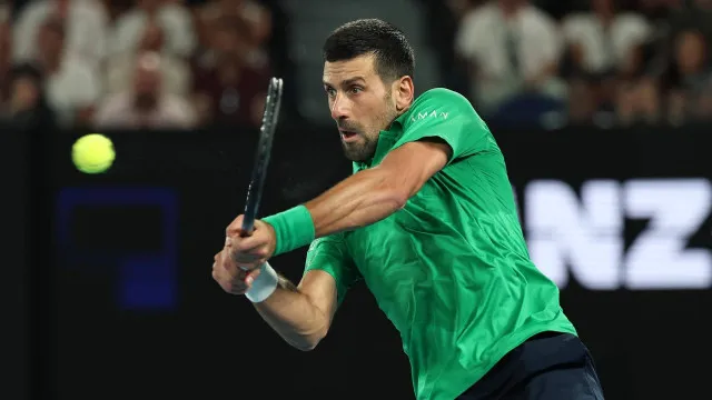 Djokovic Hits 400 Major Wins, Equals Federer