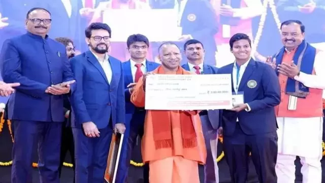 Female cricketer Deepti Sharma becomes DSP in