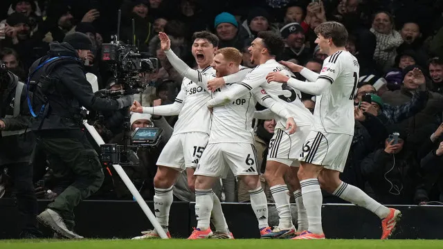 Fulham 2-2 Liverpool: Late Reed Stuns Reds