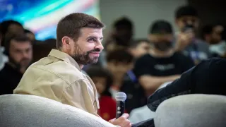 Good Debut Pique Reacts as Real
