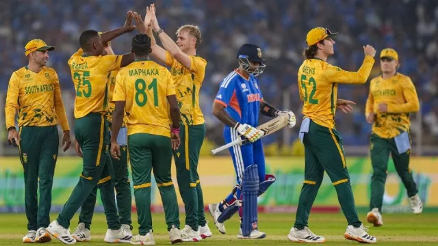 india lost by 76 runs vs south africa (2026)