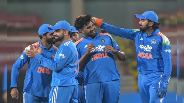 India Star Fumes at Reporter After Win