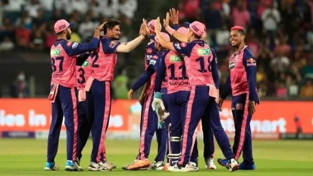 IPL 2022, RCB vs RR: Fans Funny