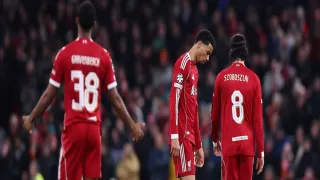 Liverpool Sink Deeper as PSV Hands