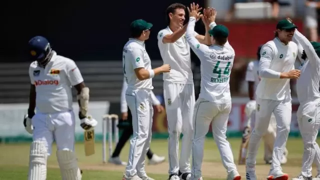 Lowest score by any team in Test