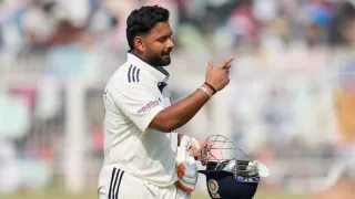 Rishabh Pant Apologises to Fans After