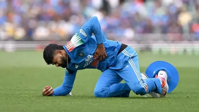 Shreyas Iyer Admitted to ICU After Rib