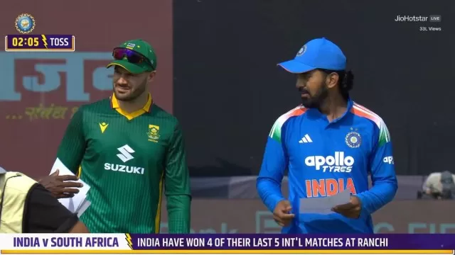 South Africa won the toss and bowled