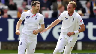 Top 5 Fast Bowlers by International