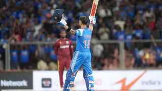 Virat Kohli Overtakes