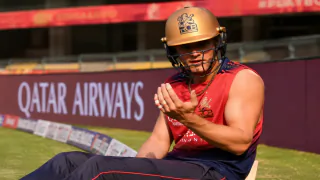 Who Will Replace Jacob Bethell for the IPL 2026 Playoffs? Who Will Replace Jacob Bethell for