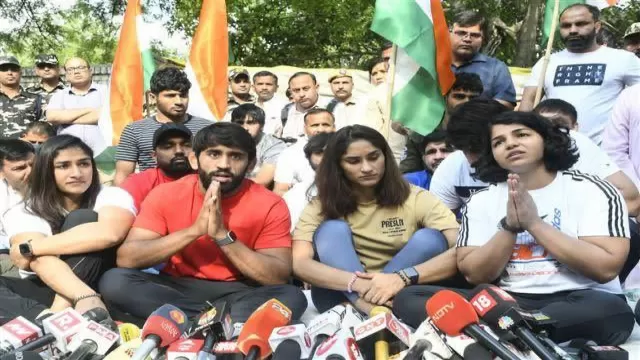 Why are Indian wrestlers protesting? What is