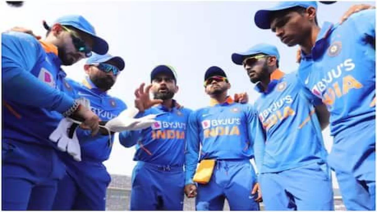 IND VS AUS: पहले वनडे में इन 5 खिलाड़ियों को टीम में जगह नहीं देंगे विराट कोहली, ये होगी Playing 11!
