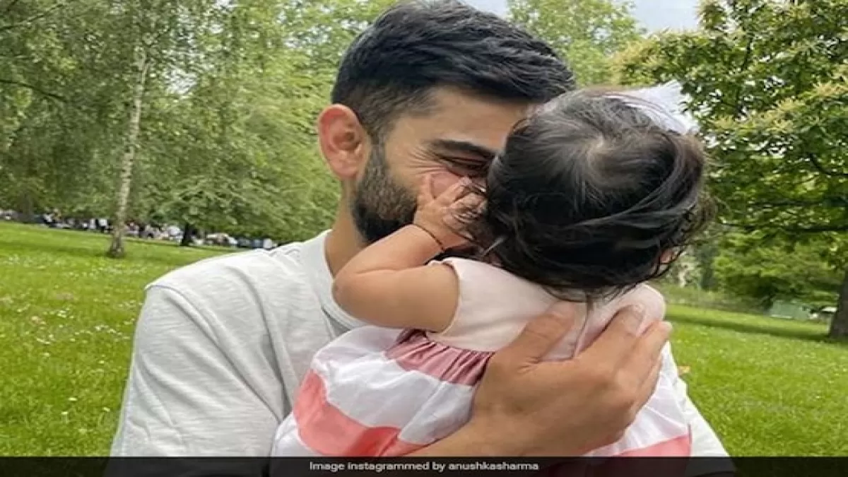 Happy 6 Months To Us: Anushka Sharma Shares Pics With Virat Kohli, Daughter Vamika