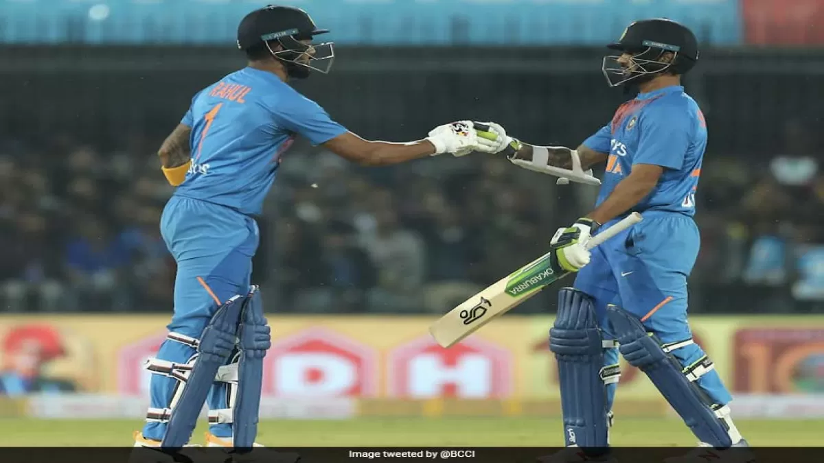 Ind vs Eng T20I: टी-20 सीरीज से पहले भारतीय टीम के सामने खड़ी हुई शीर्ष-11 के चयन को लेकर समस्या, किसे मिलेगा मौका ?
