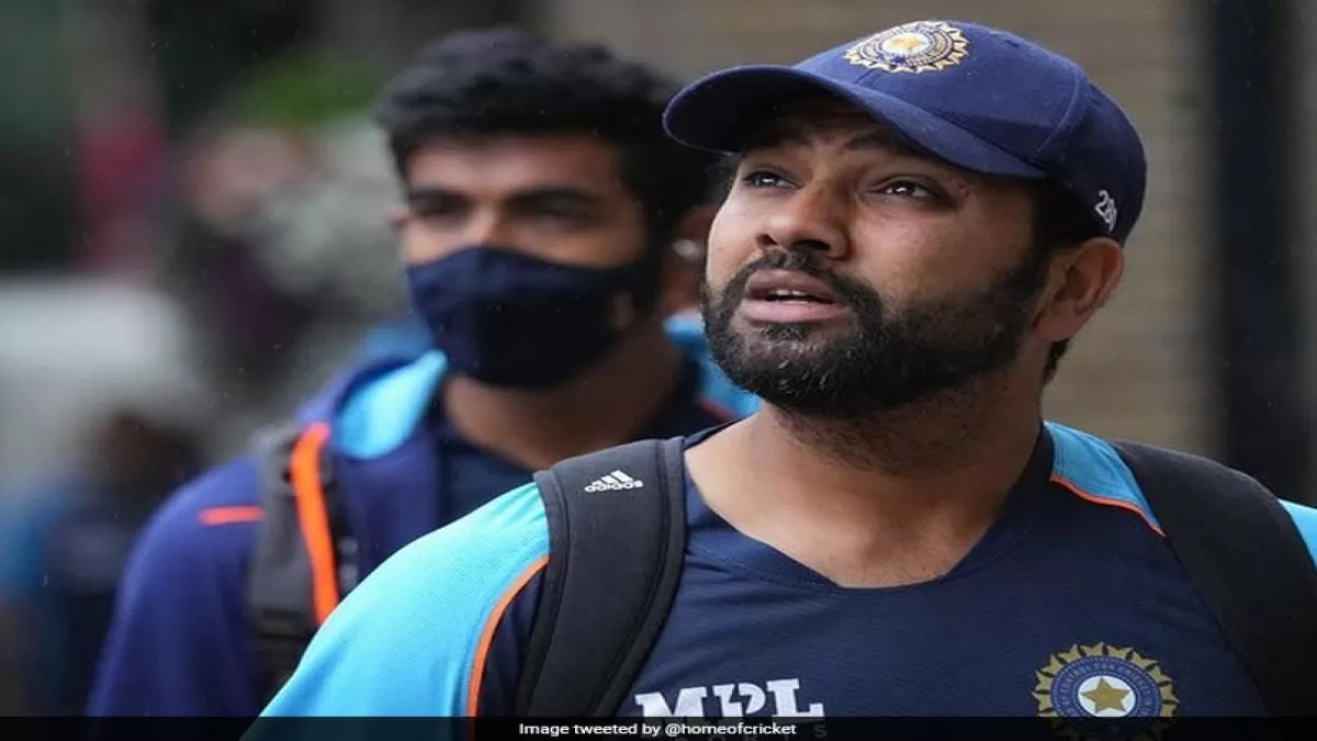 IPl 2021: रोहित शर्मा एंड कंपनी ने पकड़ी यूएई की उड़ान तो सोशल मीडिया पर छायी तस्वीरें और मुंबई इंडियंस