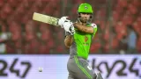 Wiese cameo bookends Zaman-Dunk