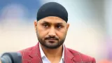 आप पार्टी की तरफ