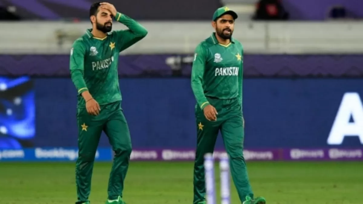 SL vs PAK: शादाब खान ने ली पाकिस्तान की हार की जिम्मेदारी, मांगी माफी