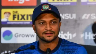 बांग्लादेश के कप्तान शाकिब अल हसन फ्रैक्चर के कारण CWC23 से बाहर हो गए