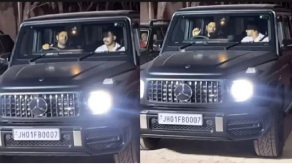 MS Dhoni Video, Dhoni seen driving Mercedes G Class on the roads of Ranchi