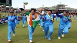 राहुल द्रविड़ ने महिला