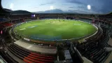 DC vs KKR Pitch
