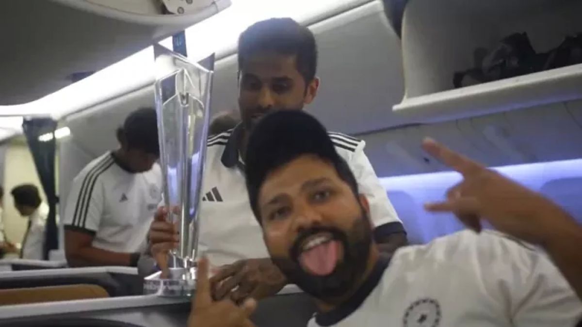 भारतीय खिलाड़‍ियों के फ्लाइट का Video viral