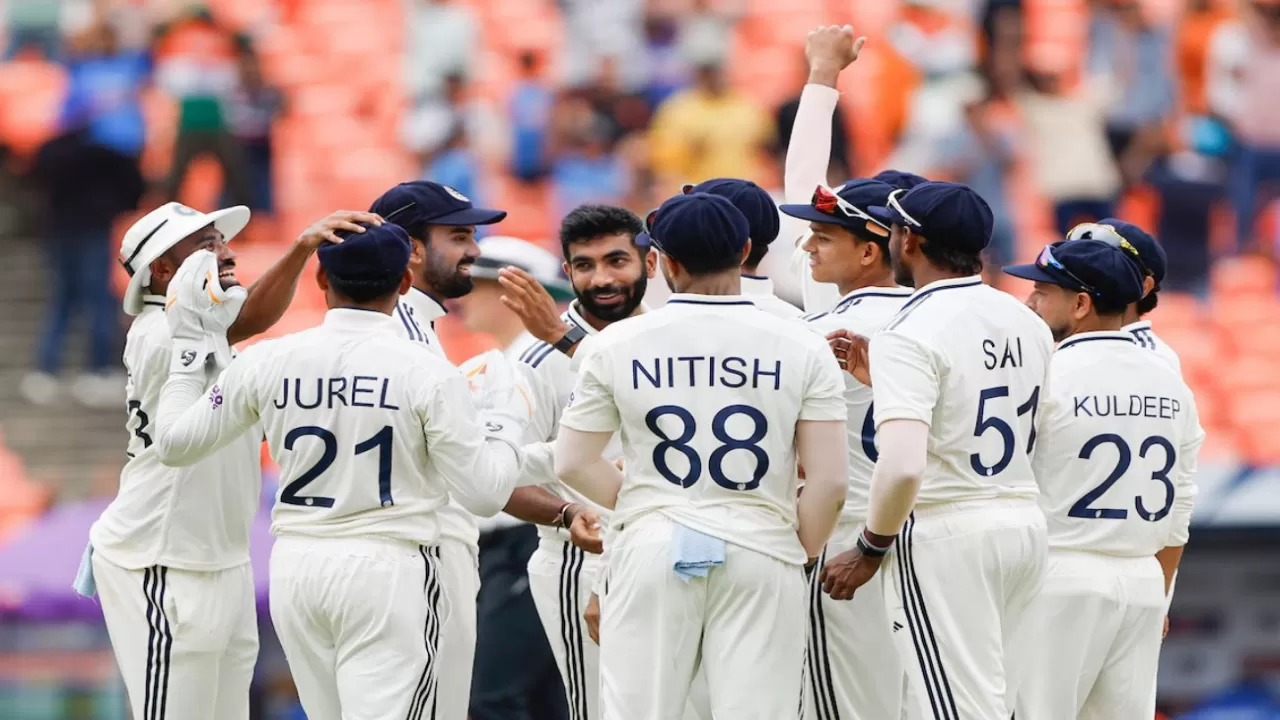 IND vs WI पहला टेस्ट मैच: वेस्टइंडीज 162 पर ऑलआउट, राहुल ने जड़ा अर्धशतक