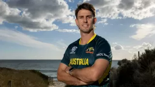 Mitchell Marsh to Play IPL 2025 as Specialist Batsman
