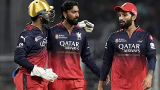RCB in IPL Playoffs: रॉयल चैलेंजर्स बेंगलुरु का रिकॉर्ड, आंकड़े, सर्वाधिक रन, सर्वाधिक विकेट