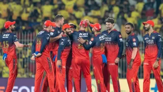 RCB vs PBKS आज के मैच के लिए ड्रीम11 टीम, भविष्यवाणी और फैंटेसी क्रिकेट टिप्स
