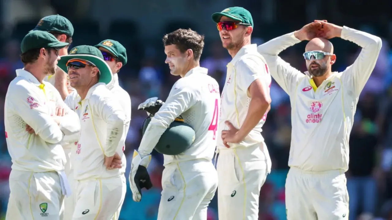 australia announce test squad for south africa tour