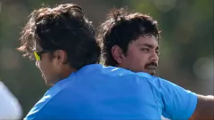 Bihar sons put up a Picture