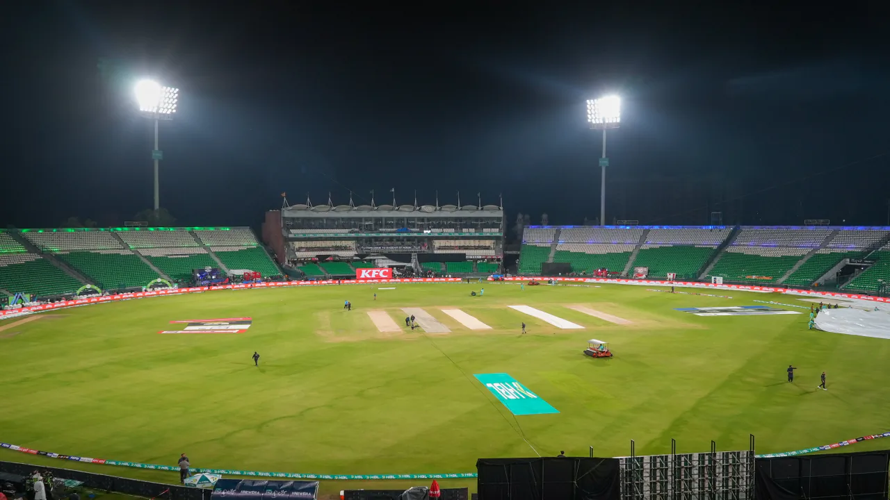 ICC ने गद्दाफी स्टेडियम की पिच से हटाया डिमेरिट पॉइंट, PCB को मिली बड़ी राहत