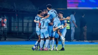 ISL 2025-26: Mumbai City win is lackluster, Kotal own goal gives Chennaiyin the win