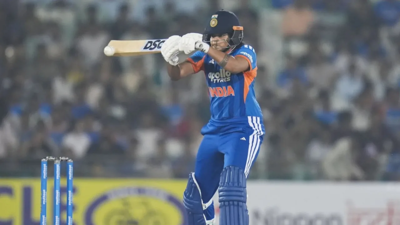 शेफाली वर्मा ने स्मृति मंधाना का रिकॉर्ड तोड़ बनाया नया T20 वर्ल्ड रिकॉर्ड