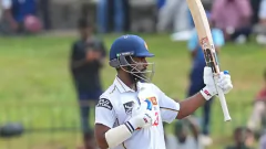 Sonal Dinusha makes history: 3 Picture
