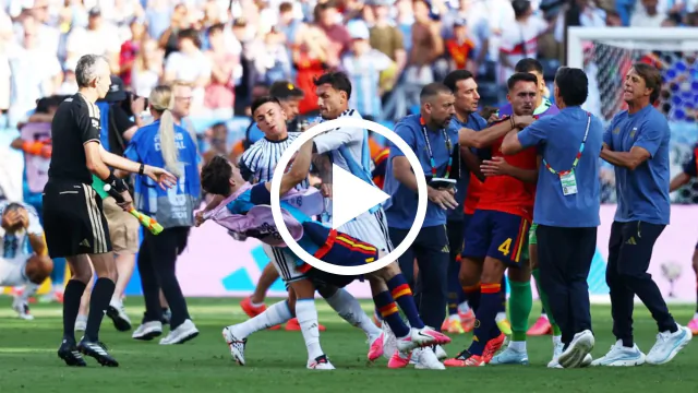 Spain vs Argentina Final Fight Picture