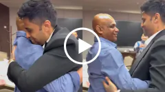 Suryakumar Yadav Trolls Sanath Jayasuriya, Picture