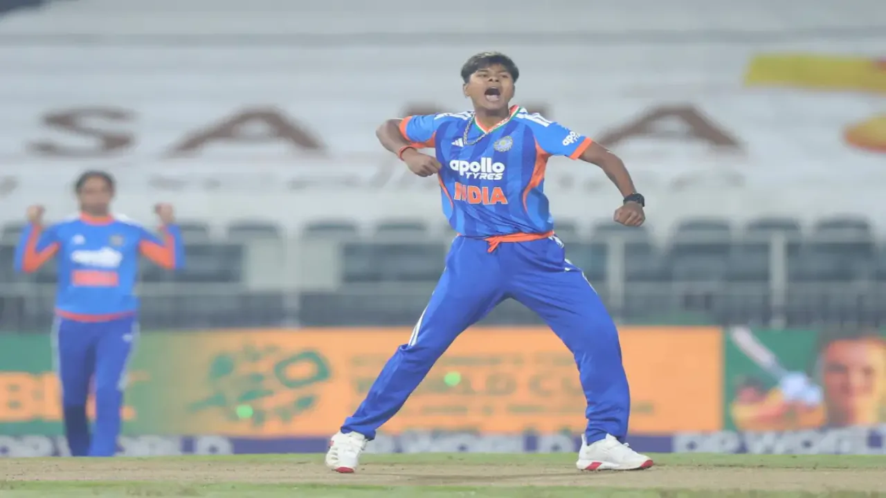 Womens Asia Cup 2026: भारतीय तेज गेंदबाज क्रांति गौड़ पर लगा ICC का जुर्माना, जानें वजह