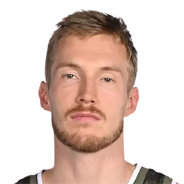 Niels Giffey NBA Player