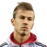 Niklas Dorsch Football Player