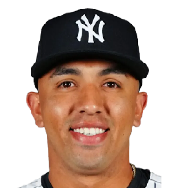Oswald Peraza  Player