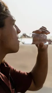 8 signs of dehydration in the