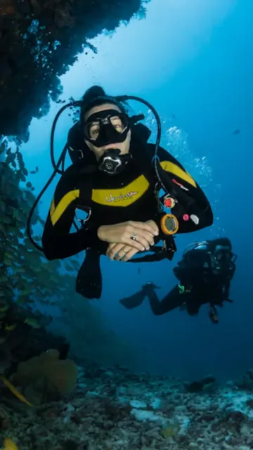 Amazing scuba diving spots around Picture