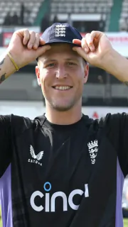 ECB investigates ENG`s pacer Carse after